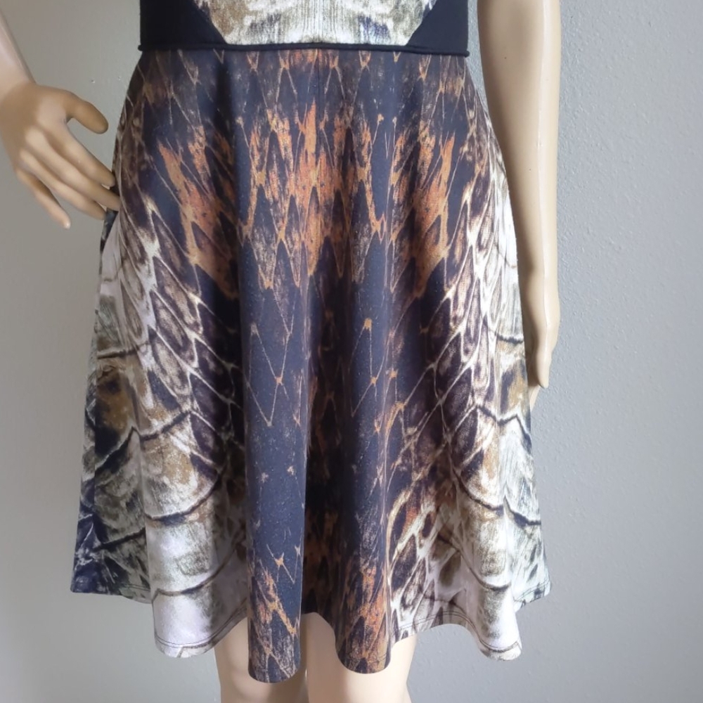 VINCE CAMUTO MULTICOLOR SLEEVELESS  DRESS SZ 2 - Picture 3 of 15